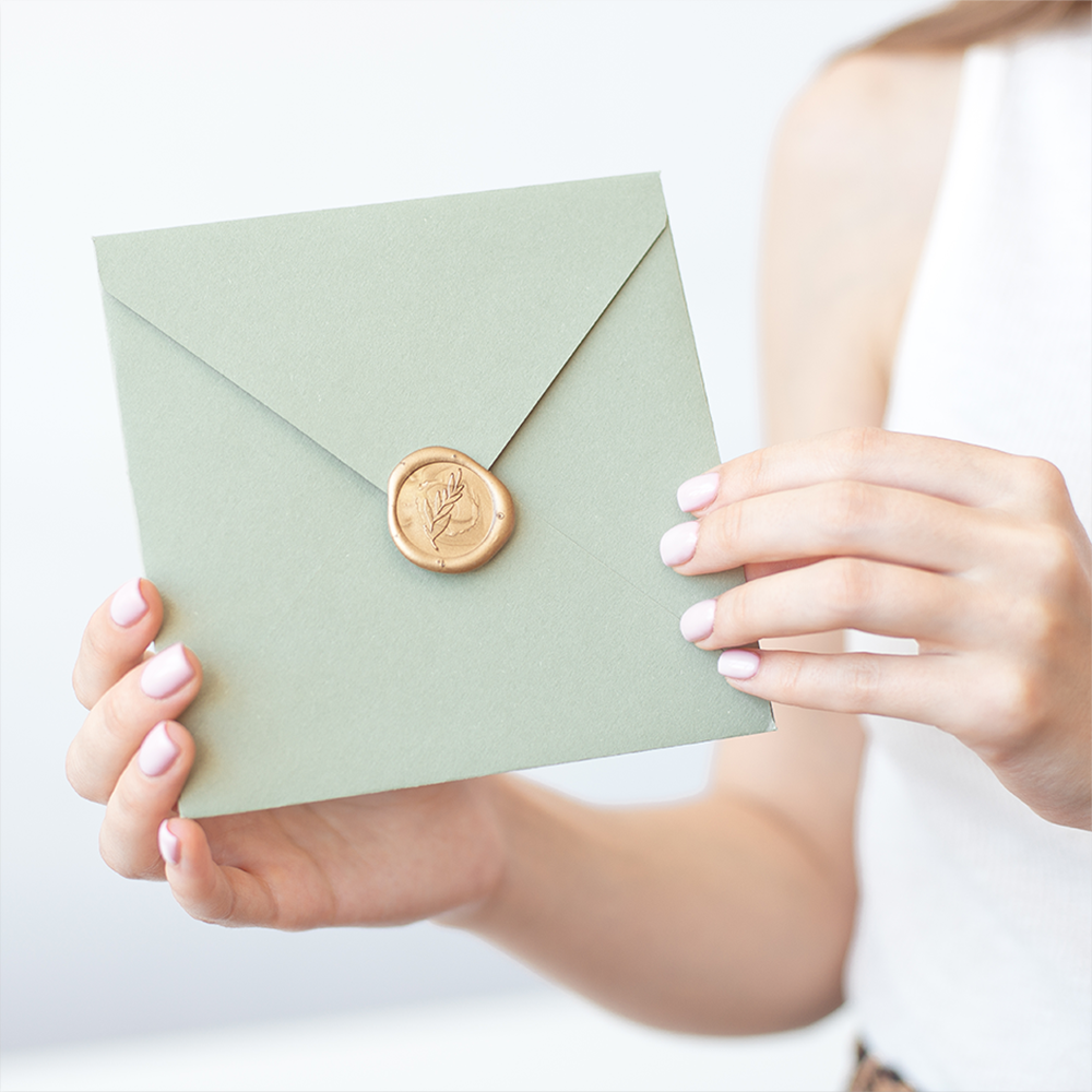 הזמנות לאירועים ואביזרים